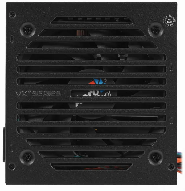 Блок питания 700W Aerocool <VX-700 Plus> APFC